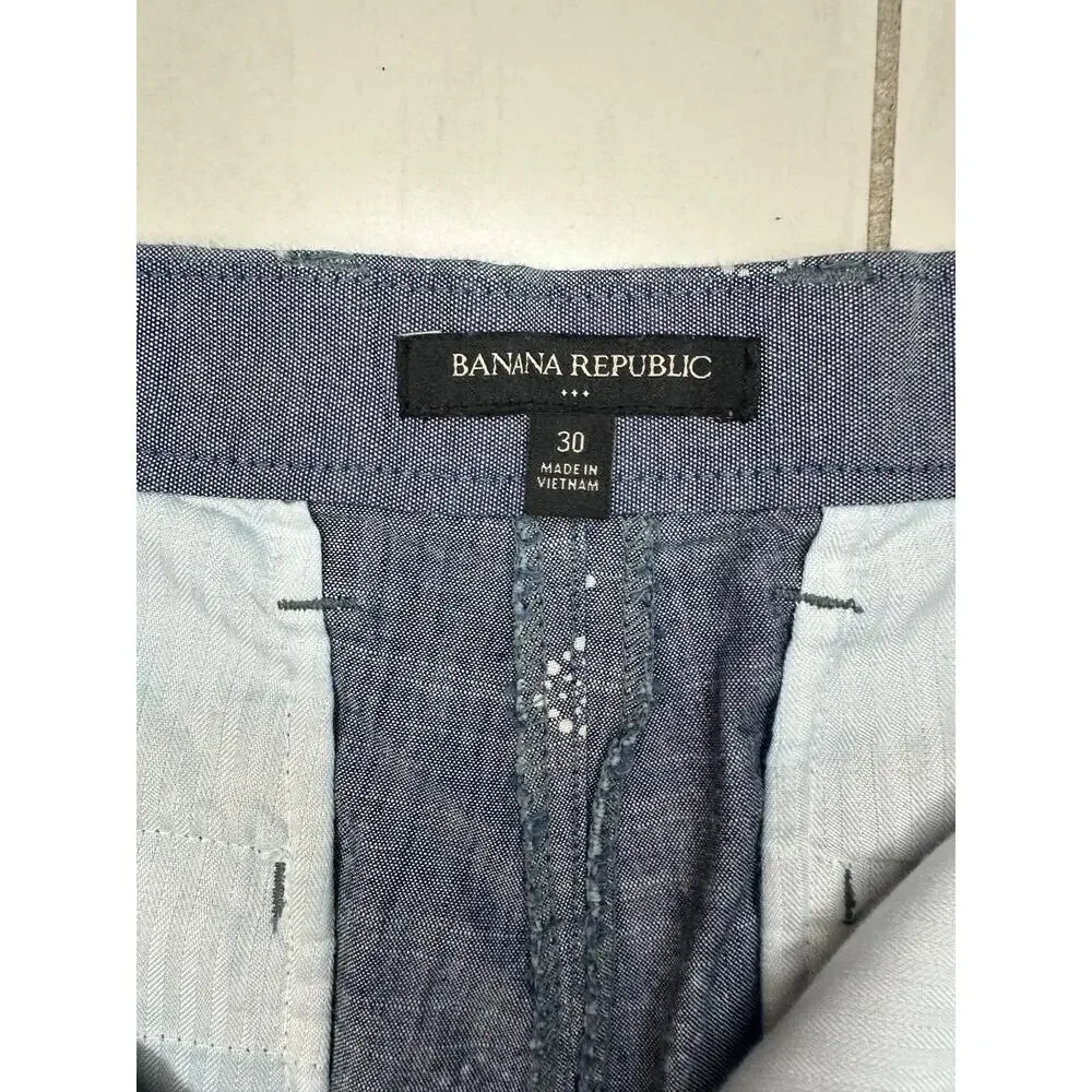 Banana Republic Men's Size 30 Blue Chambray Geometric Print Chino Shorts